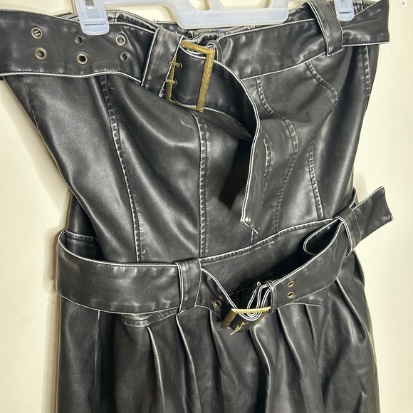 Fashion Nova Black Strapless Mini Dress with Belt size 2X - Picture 7 of 8